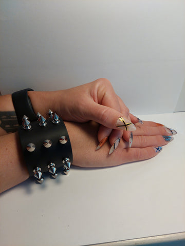 Wristband - Small Spike 3 row